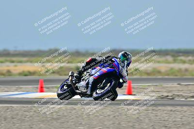 media/Apr-18-2025-TrackDaz (Fri) [[45f5874c44]]/A Group/Session 1 (Turn 7)/